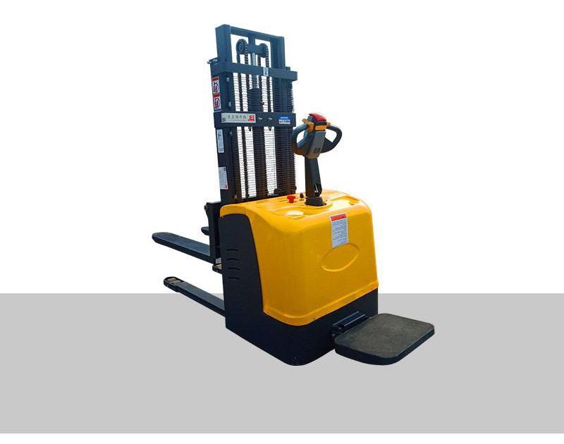 stacker forklift 4