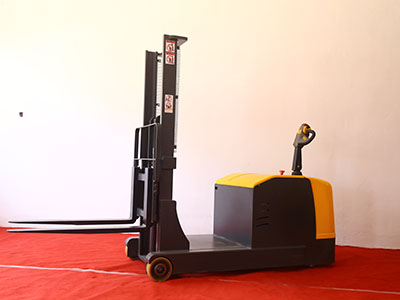 countercounterbalance pallet stacker
