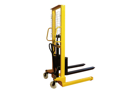 manual hydraulic stacker