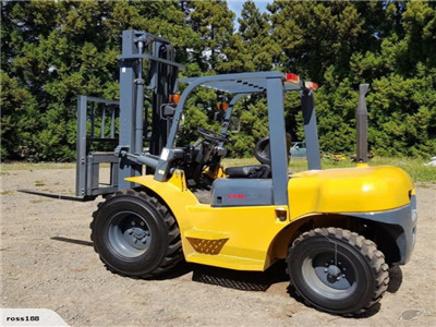 fork truck manufacturers
