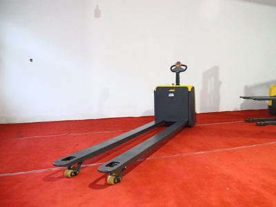 electric pallet trucks