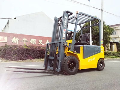 electric forklift