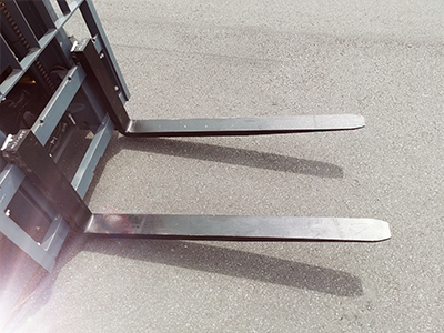 small electric forklifts