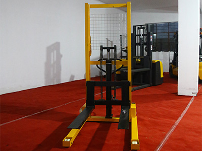 manual hydraulic forklift