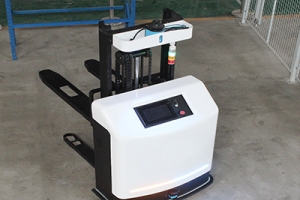 Electric forklift manufacturer talks?about the development of AGV?forklift