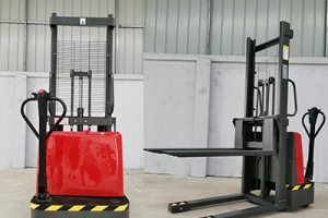 electric stacker supplier: Comparison of lithium battery and lead-acid battery