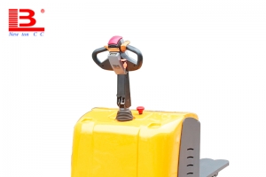 Daily inspection points of small electric lift platform