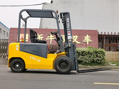 electric forklift