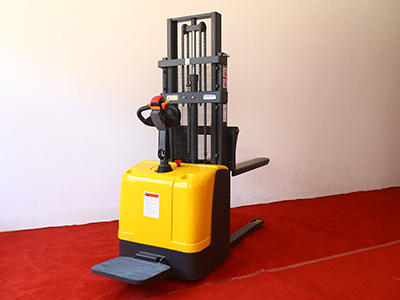 electric forklift