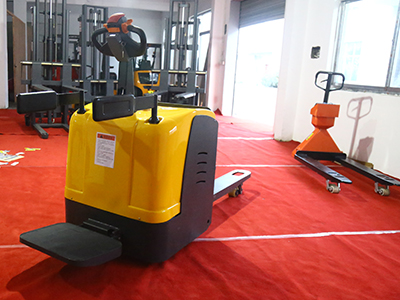 electric pallet truck