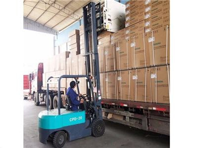 electric forklift manufacturers