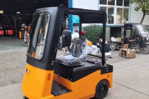 Types and composition of steering systems for electric forklifts