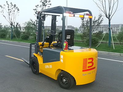  electric forklifts