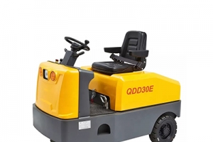 First level maintenance of electric forklifts and electric tractors