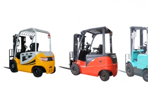 The Forklift Battle: The Showdown Between Electric and Fuel