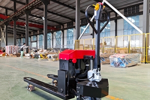 Maintenance guide for pedestrian electric pallet trucks