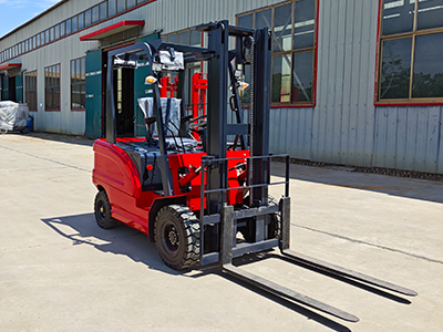 Electric forklifts