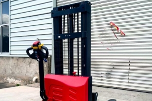 Step by Step Stability — A Guide to Pedestrian Stackers Operation Management